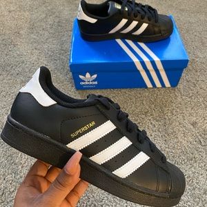 Adidas Superstar